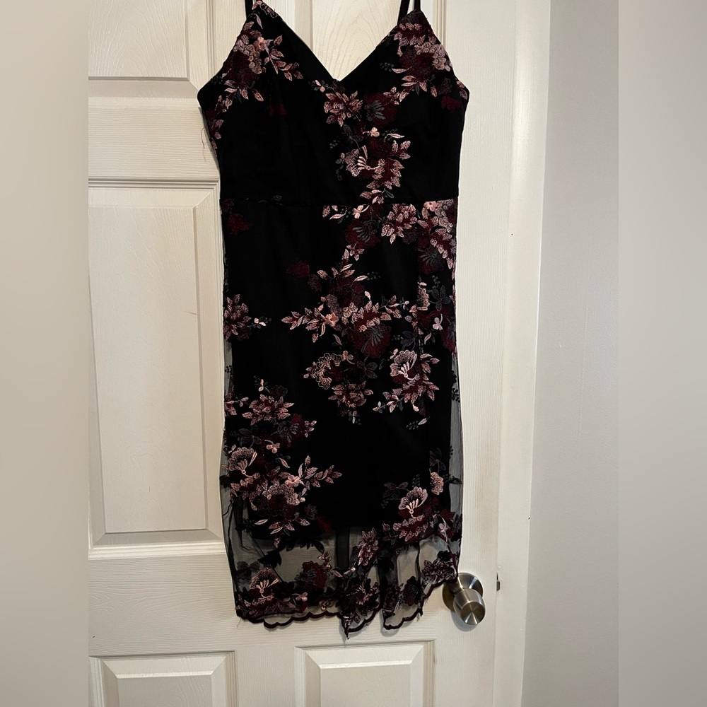 Guess lace overlay dress